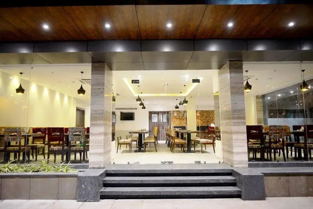 Hotel photo 12