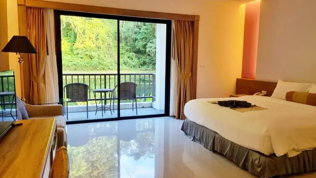 Deluxe Double room twin beds