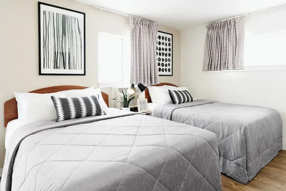 Grand room