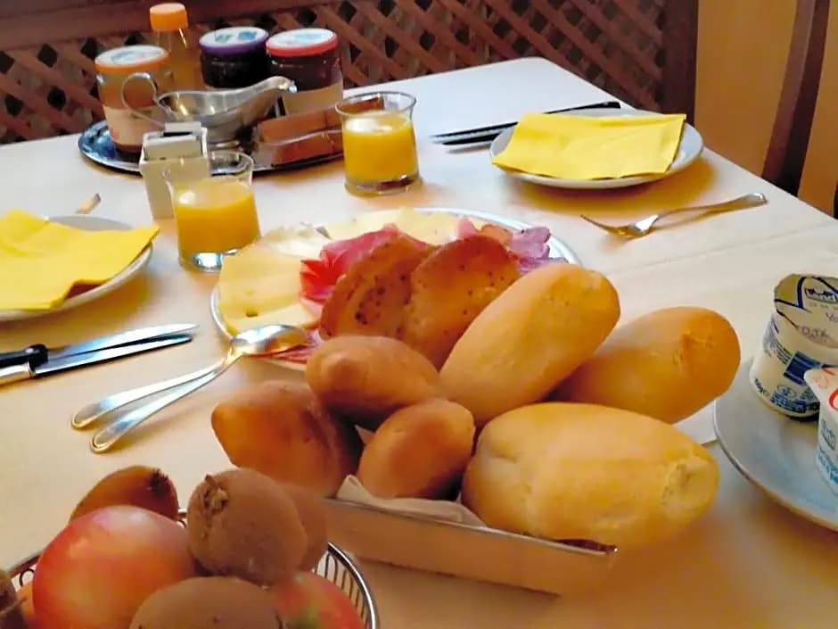 Hotel photo 9