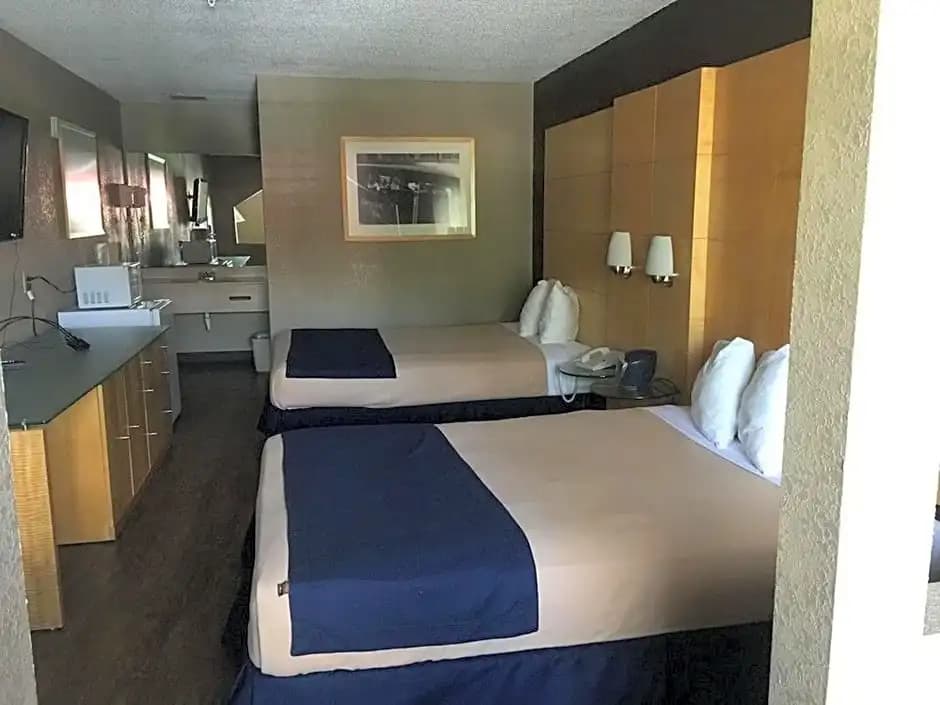 Deluxe Double room full double bed