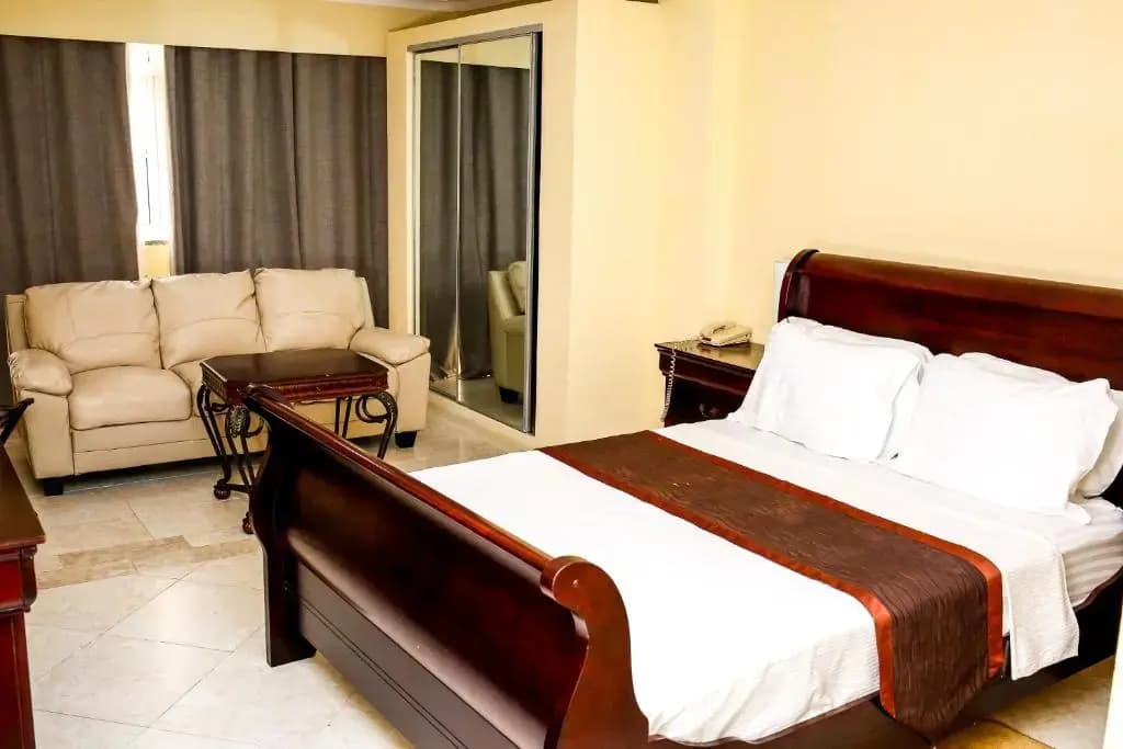 Hotel photo 1