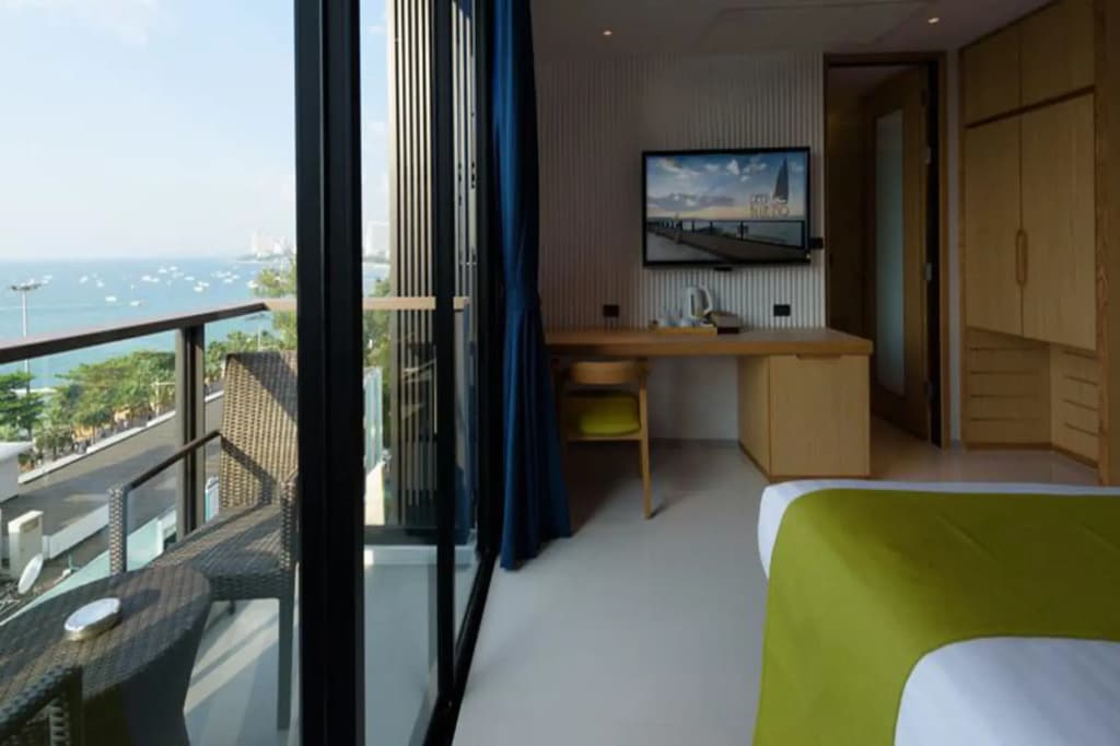 Hotel photo 8