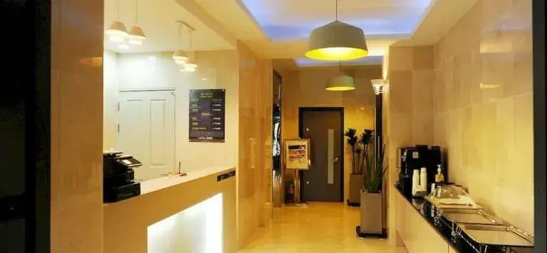 Hotel photo 13