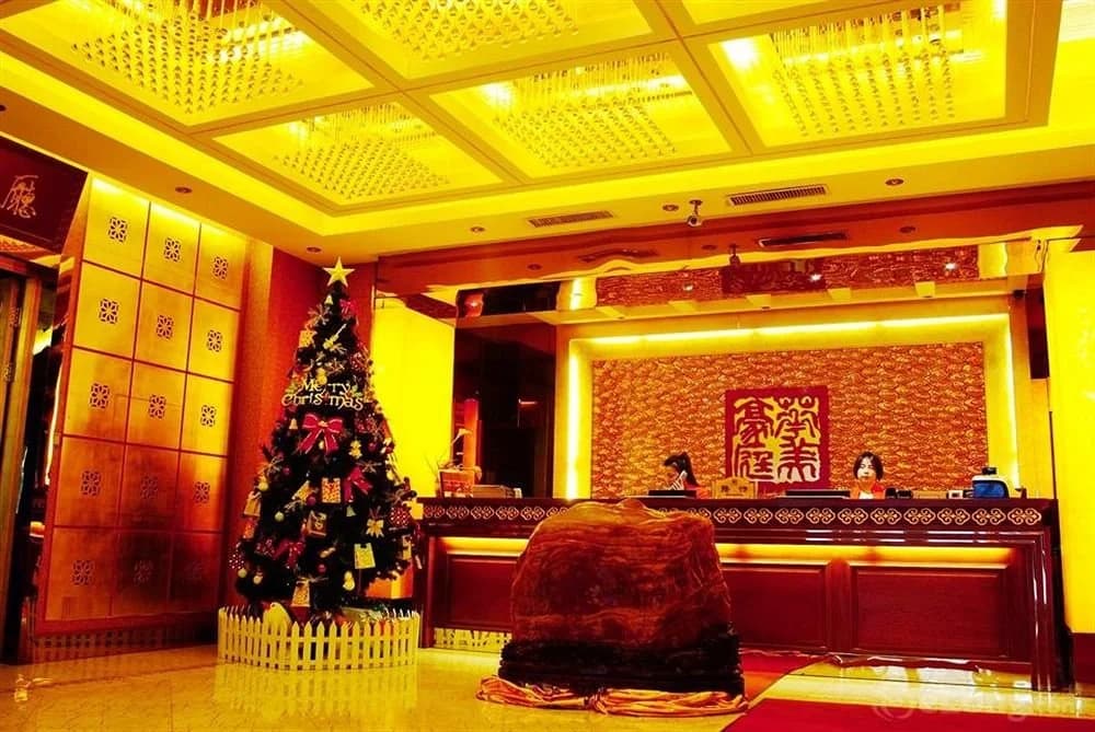 Hotel photo 1