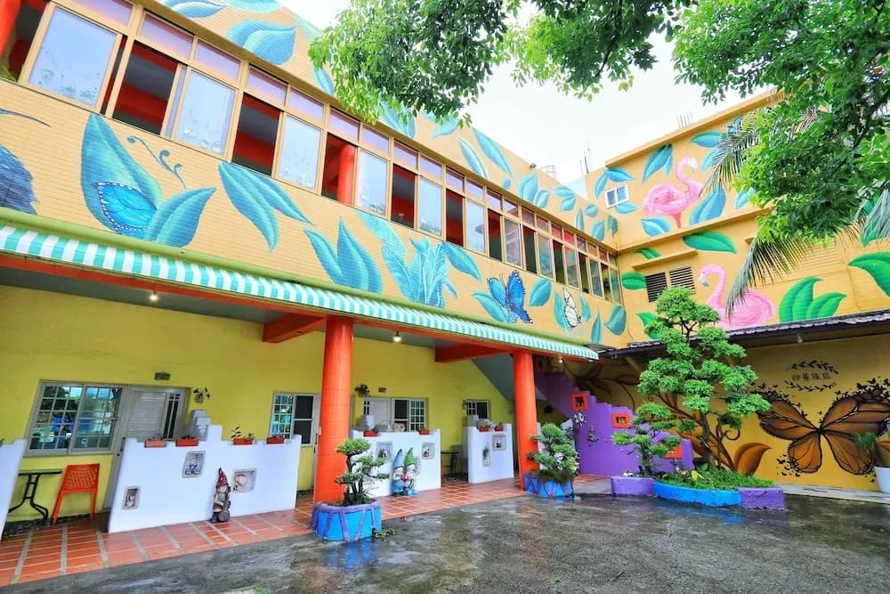 Hotel photo 1