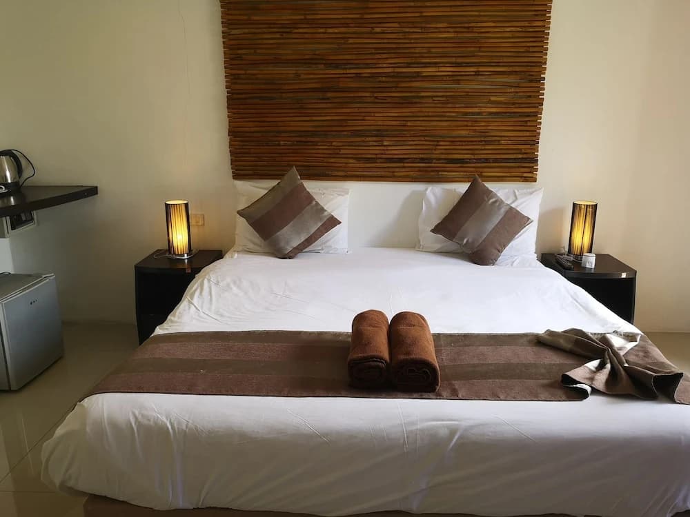 1 Bedroom Standard Single room with view
