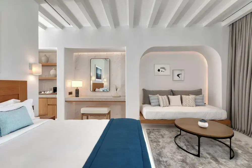 Superior Double room full double bed