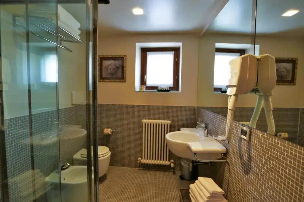 Superior Triple room