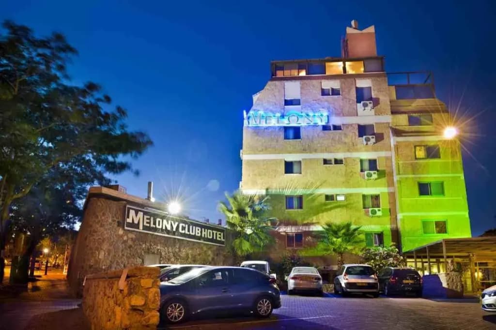 Hotel photo 1