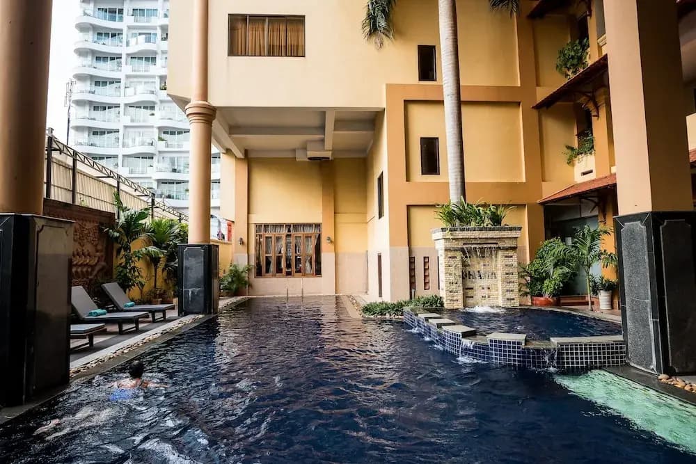 Hotel photo 8