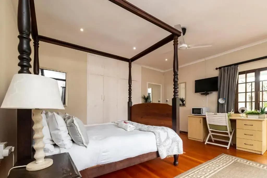 Standard Double room with garden view full double bed