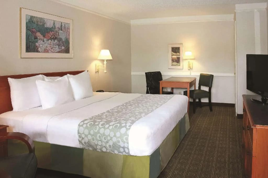 Standard Double room full double bed