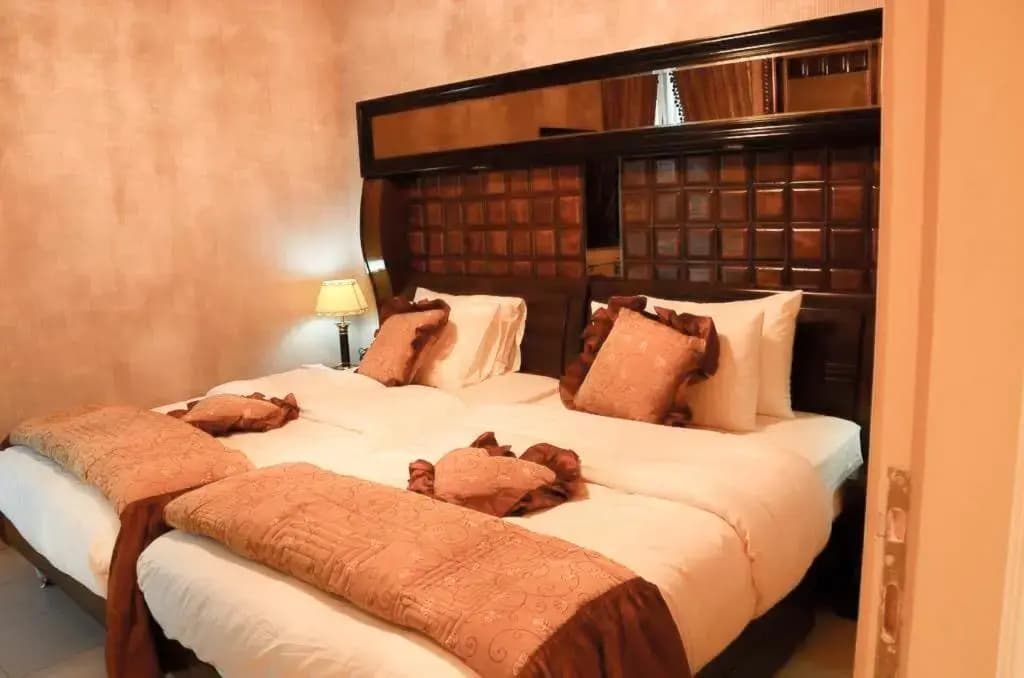 Deluxe Double room twin beds