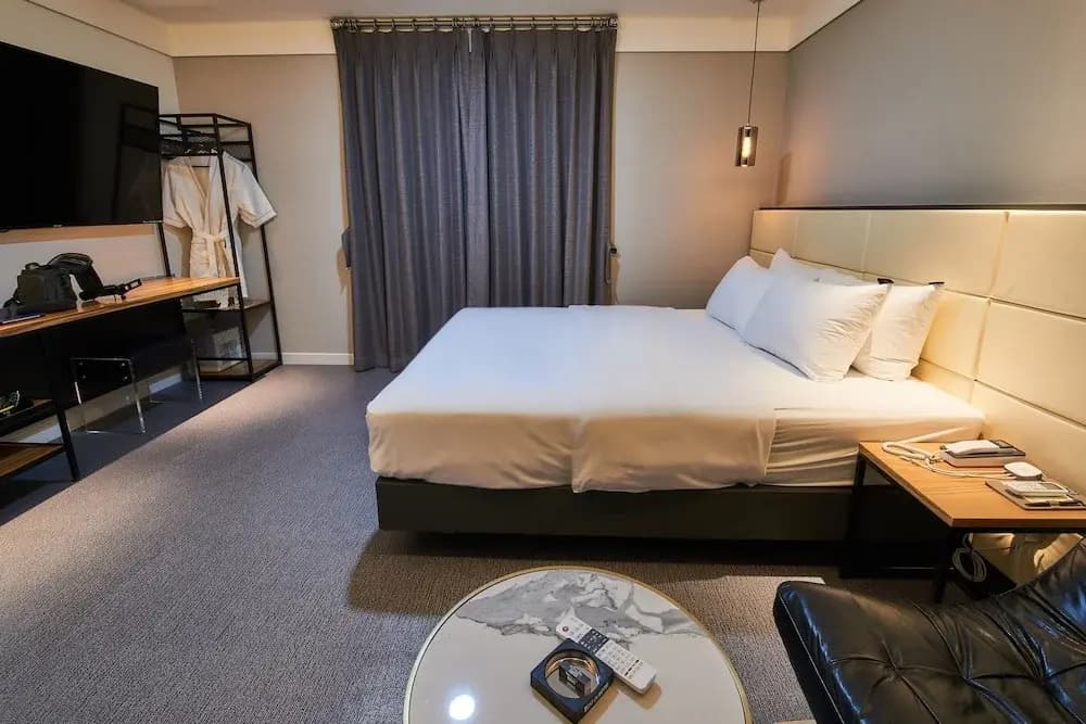 Premium room