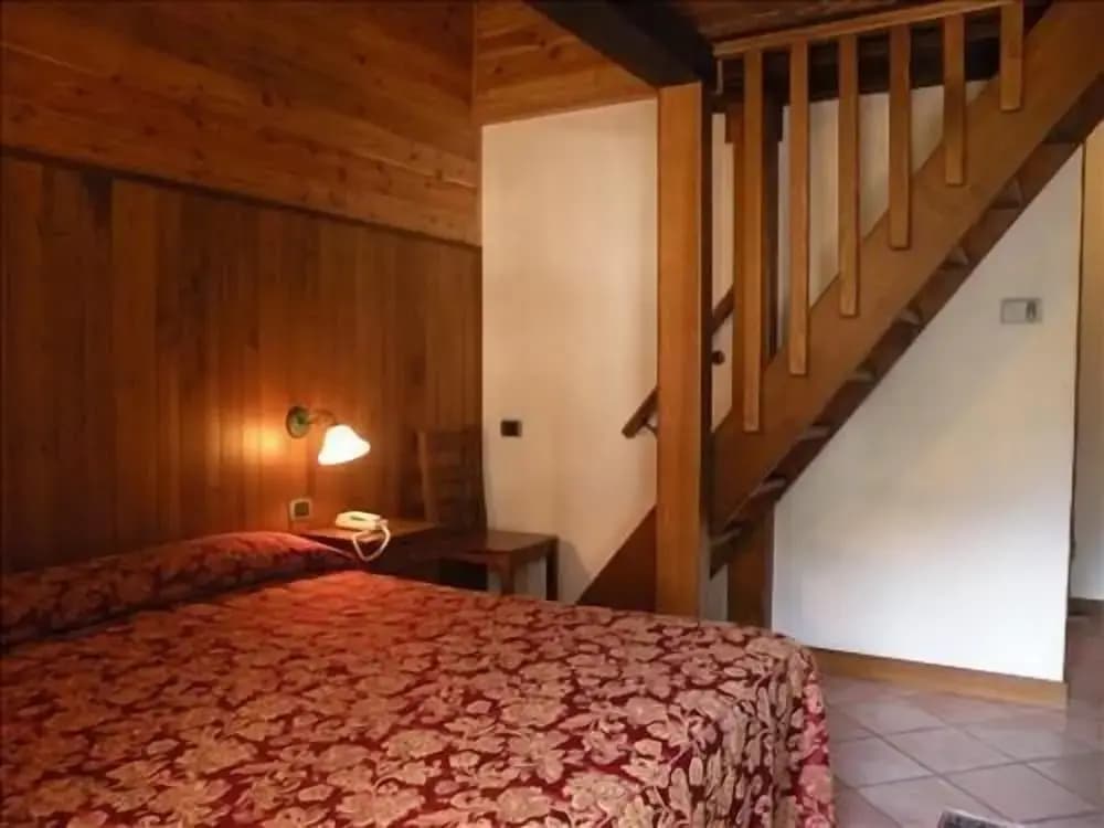 Standard Quadruple room with balcony