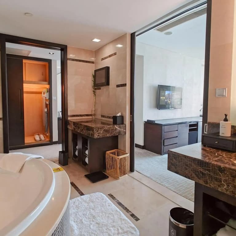 Hotel photo 35