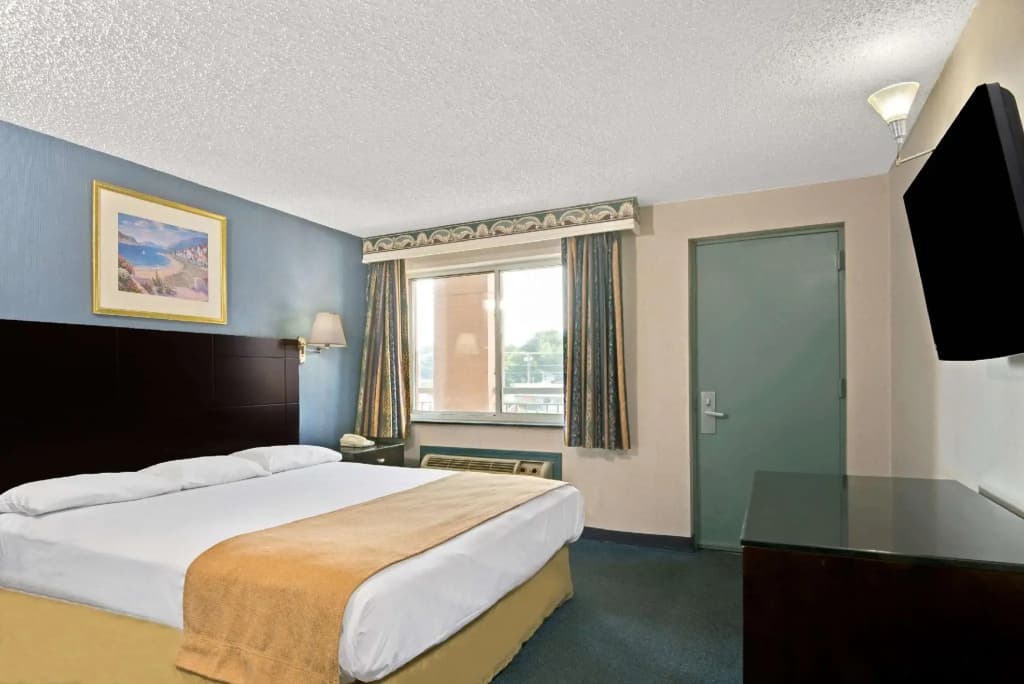 Standard Double room full double bed