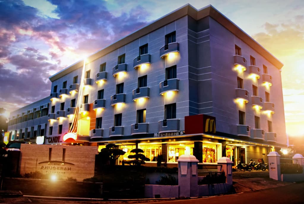 Hotel photo 1