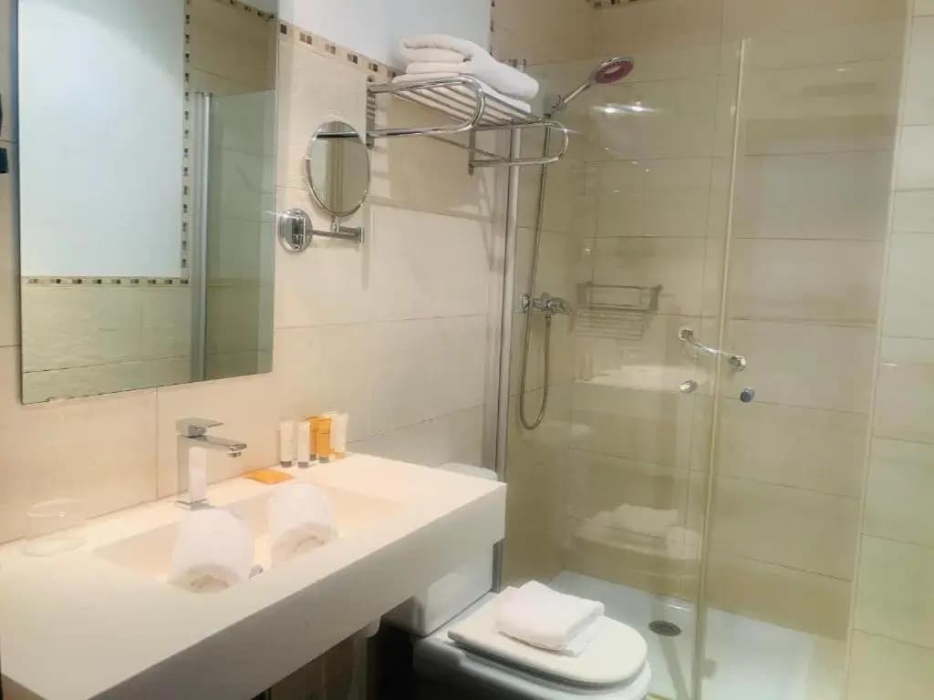Standard Double room full double bed