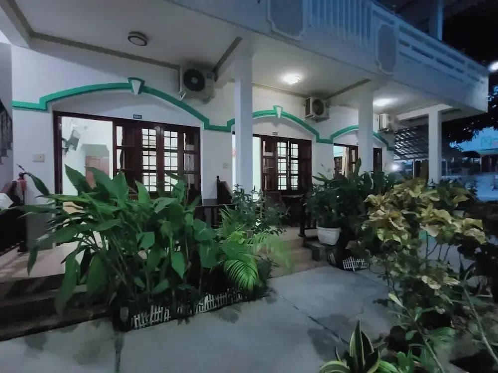 Economy Double room full double bed