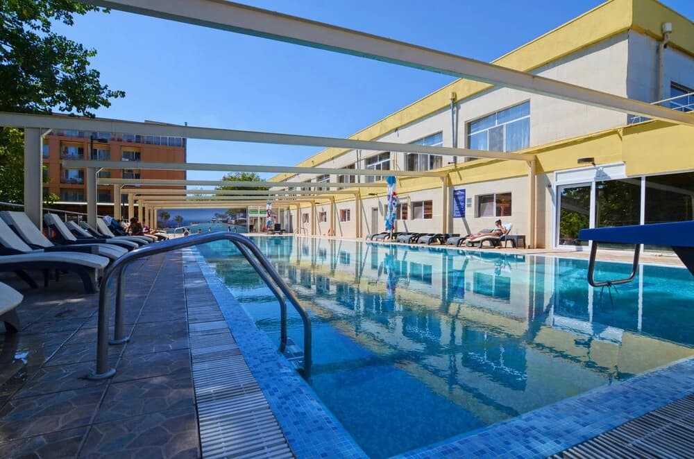 Hotel photo 12