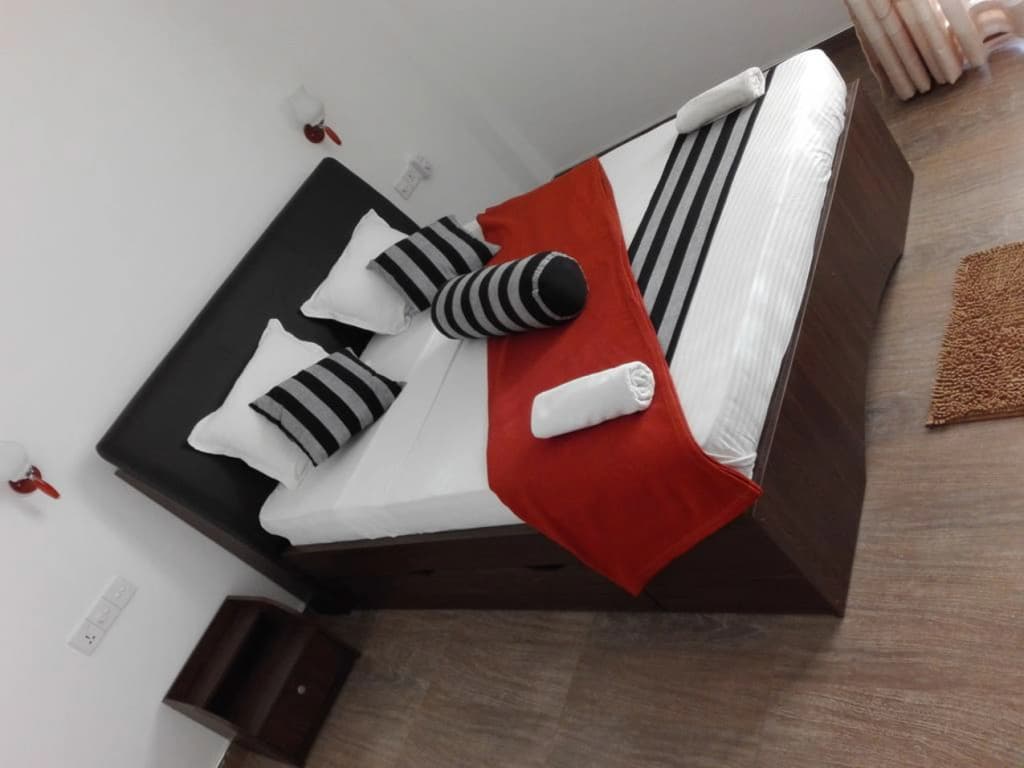 Deluxe Double room with balcony full double bed