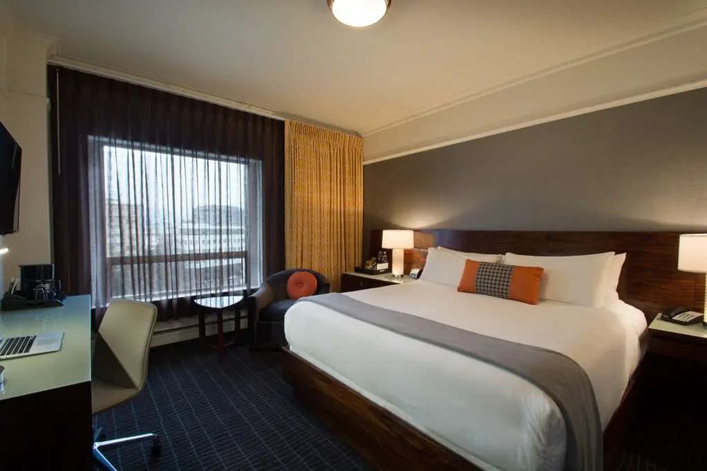 Premium room