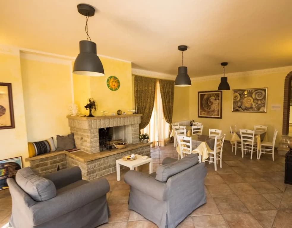 Standard Quadruple Family room