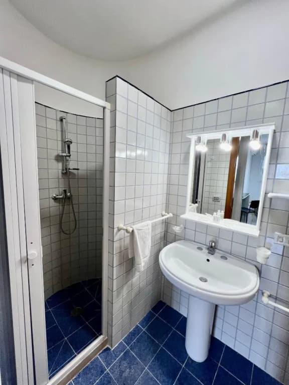 Standard Double room with balcony full double bed