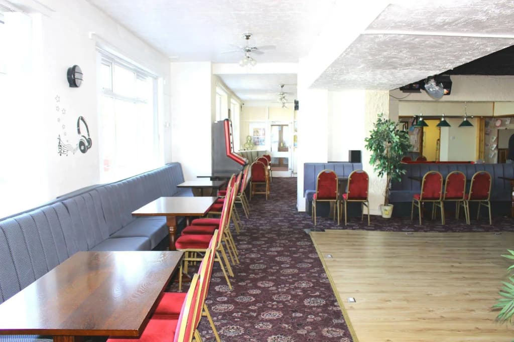 Hotel photo 12