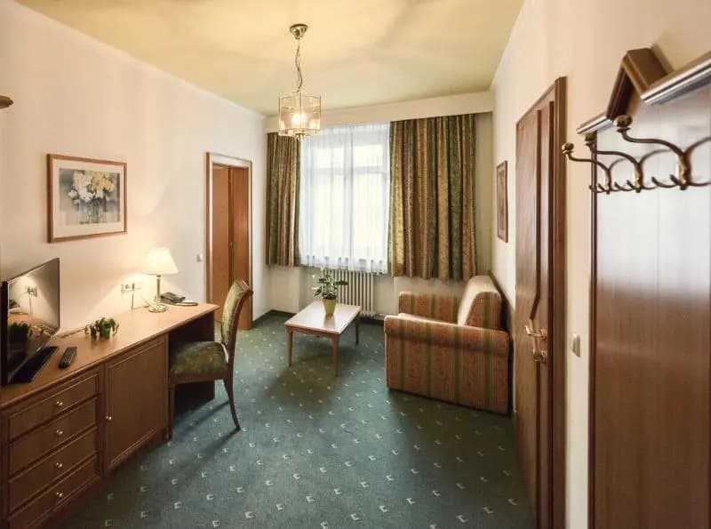 Superior Double room with balcony full double bed