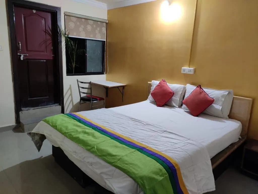 Economy room