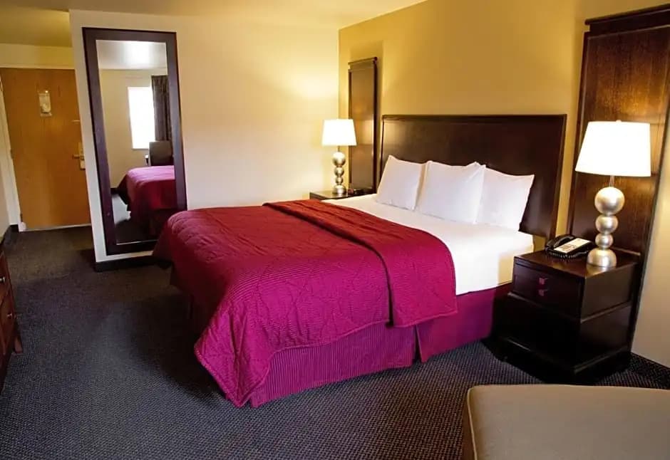 Standard Double room with balcony full double bed