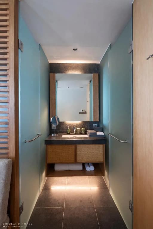 1 Bedroom Apartment with balcony
