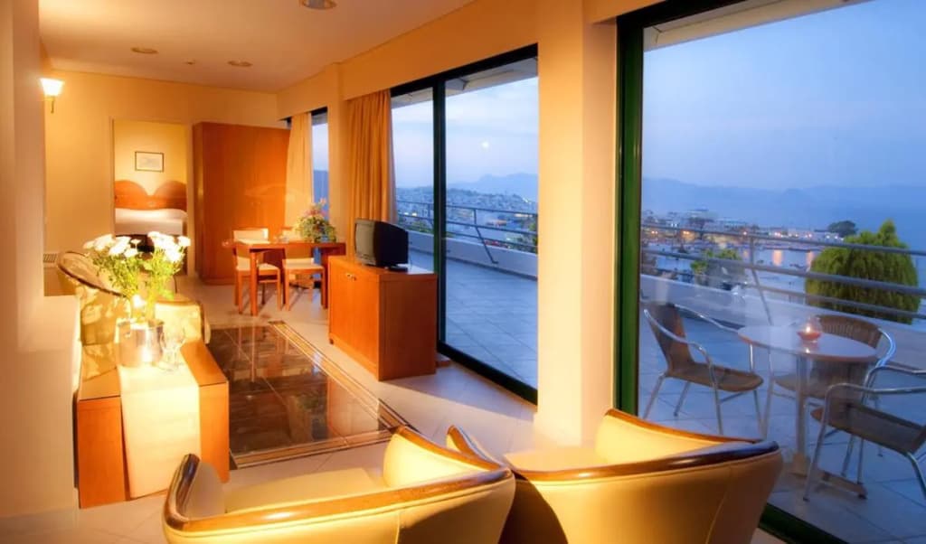 Hotel photo 8