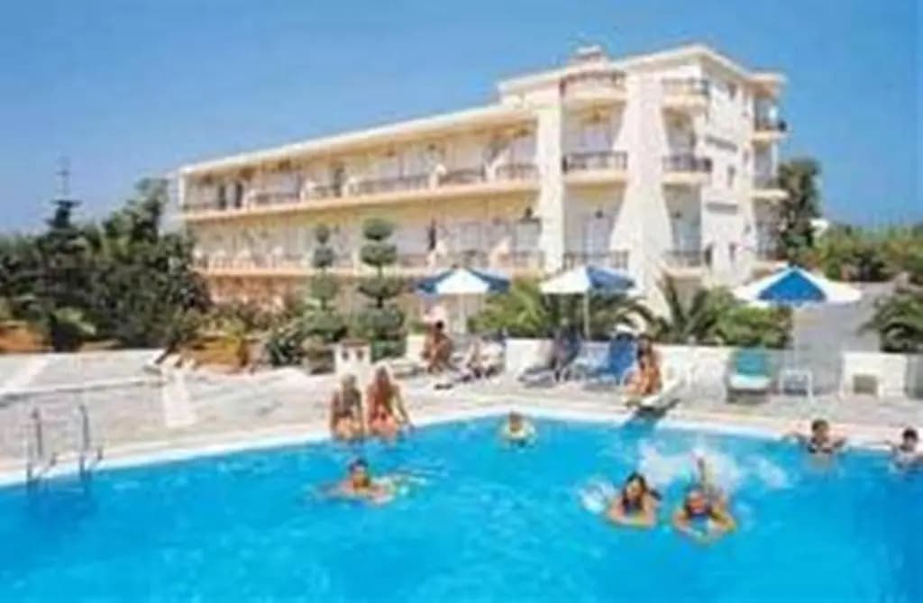 Hotel photo 13