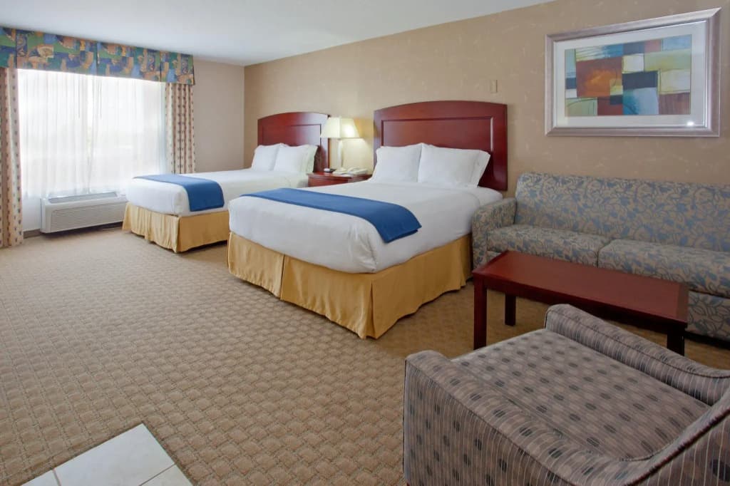 Standard Quadruple room