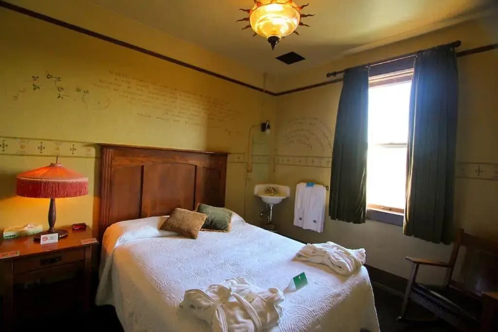 Standard Double room full double bed