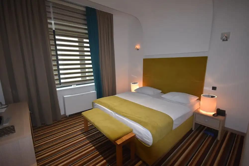Standard Double room full double bed