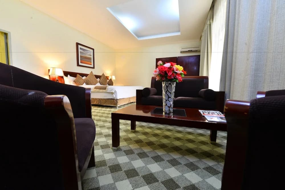 Executive Double room with balcony full double bed