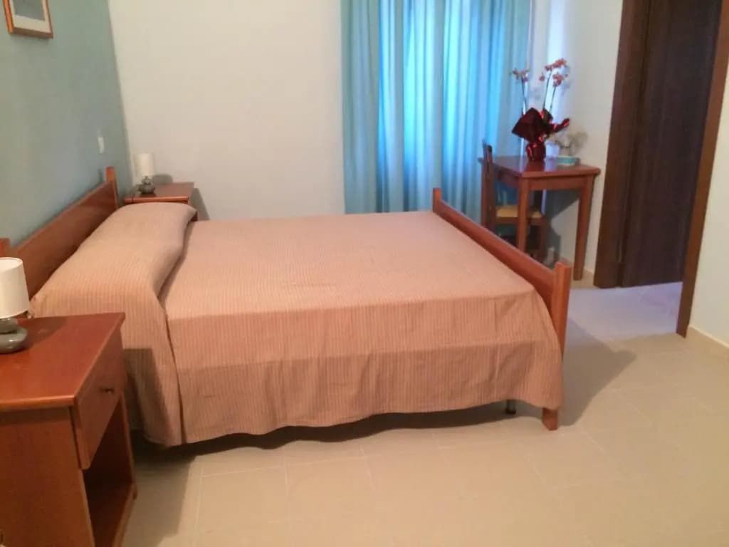 Standard Double room full double bed
