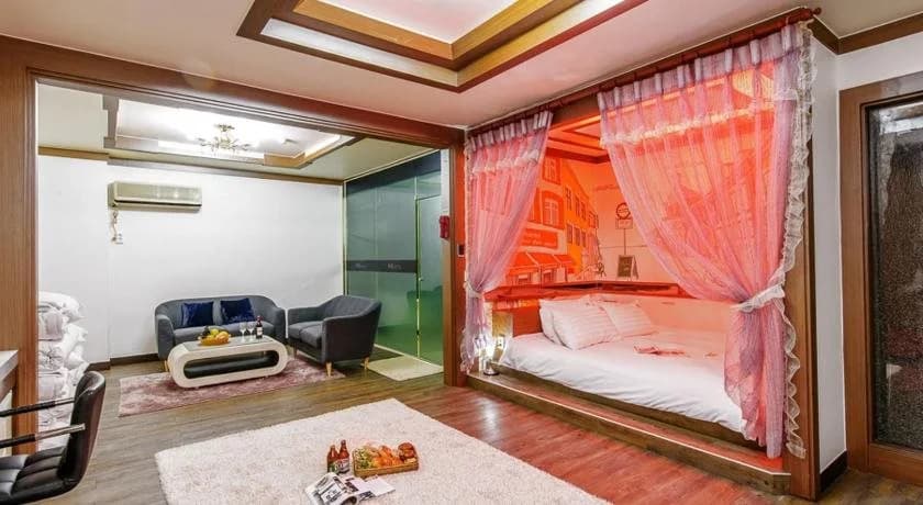 Hotel photo 36