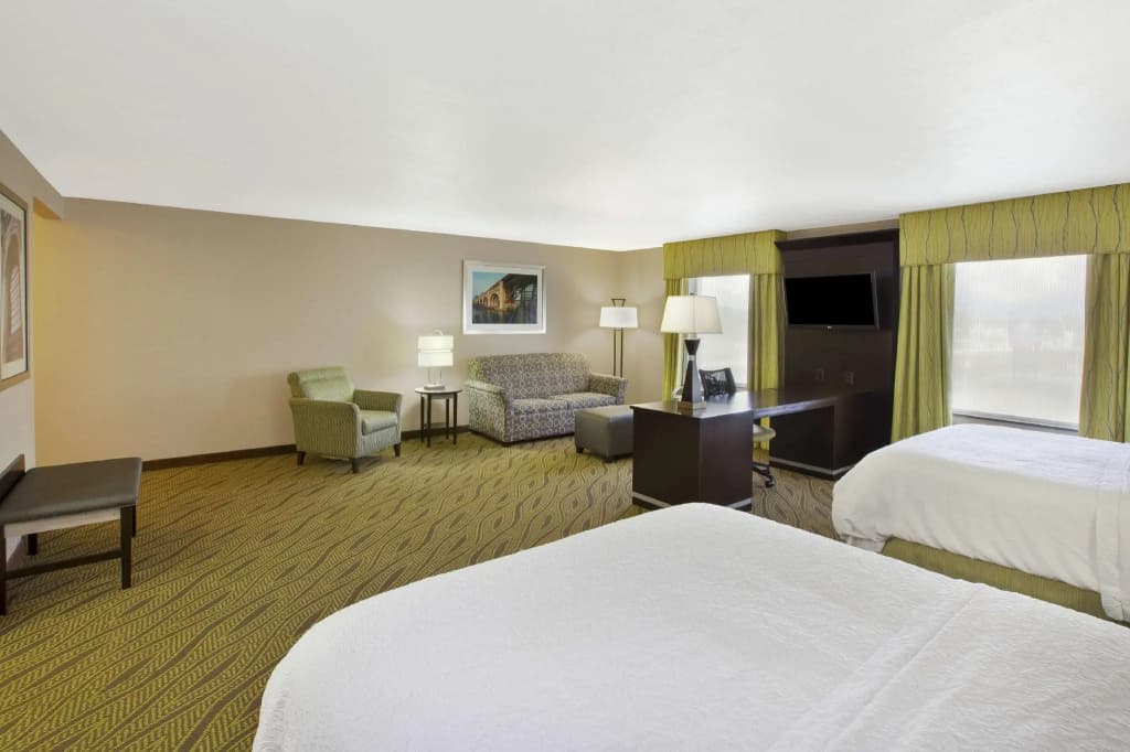 Quadruple Suite