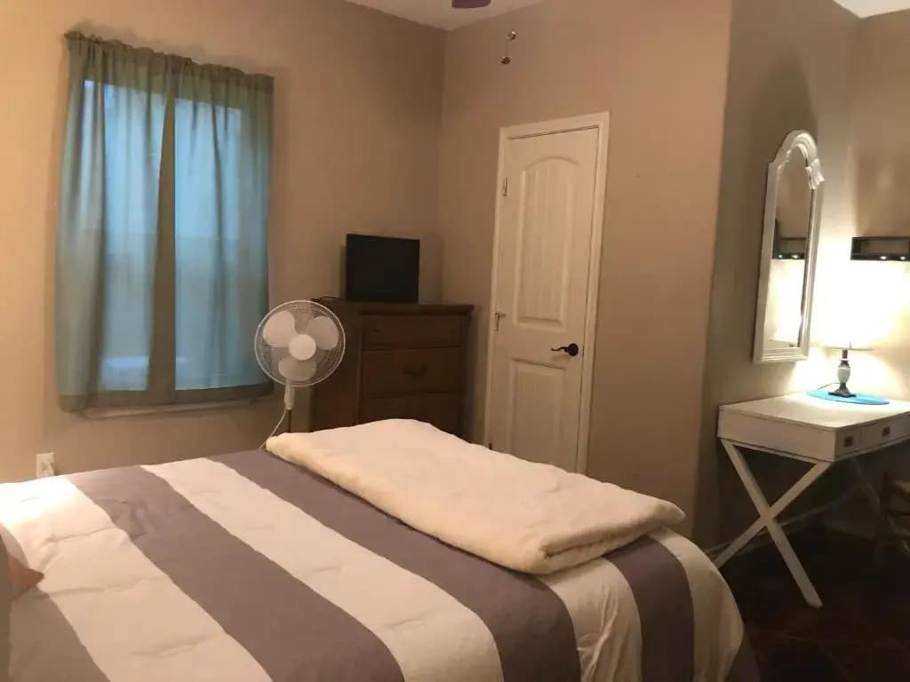 2 Bedrooms Cottage