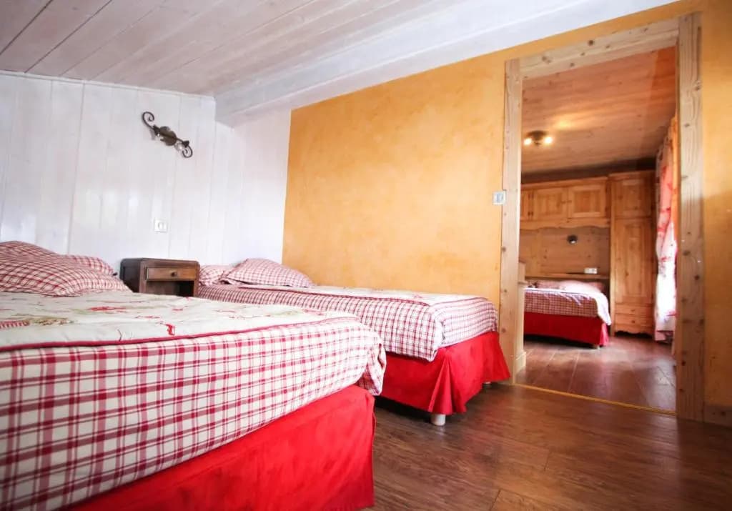 Superior Quadruple room