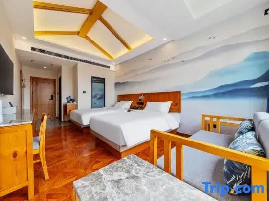 Deluxe Double room twin beds