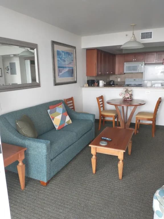 Standard Double room with ocean view full double bed