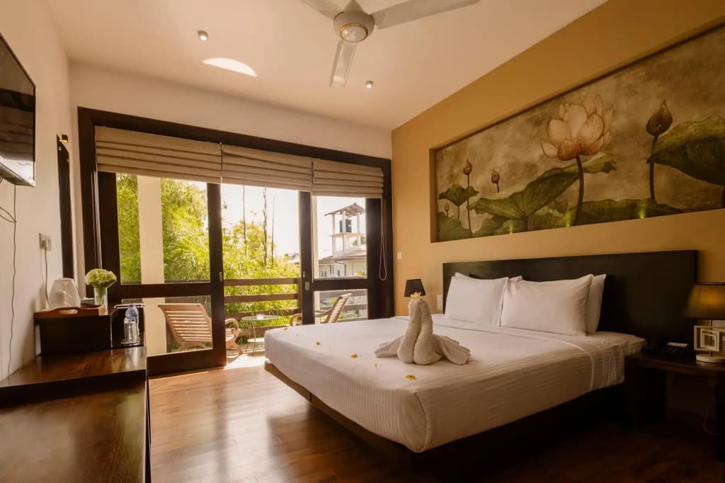 Deluxe Double room with balcony full double bed