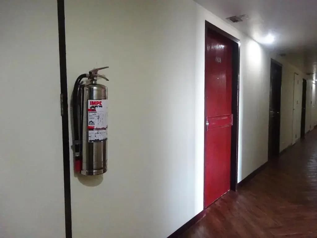 Economy room